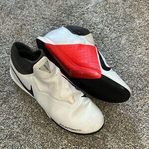 Nike Phantom Ghost-Lace Shoes Men’s Size 12